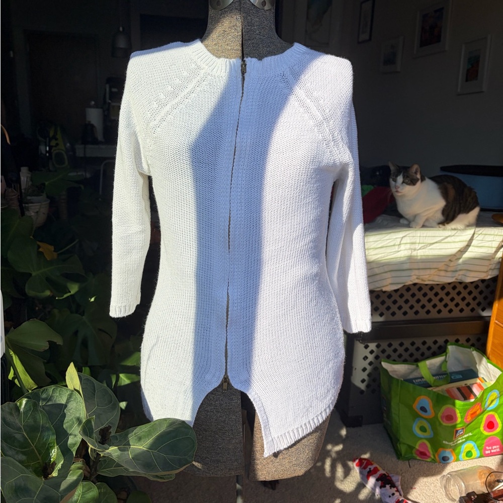 Elegant White Women's Sweater